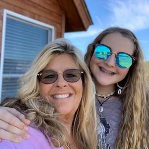 Meet your Posher, Sharon